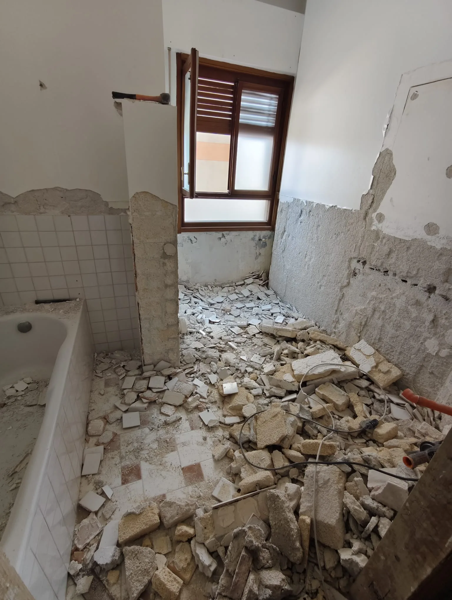Ristrutturazione Appartamento — Immagine 23 di 25